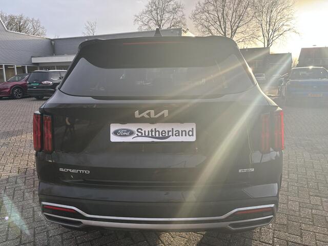 KIA SORENTO 1.6 T-GDI Plug-in Hybrid 4WD ExecutiveLine 5p. | Panoramadak | Vol leder | Bose audio | Geuheugenstoelen | Dealer onderhouden