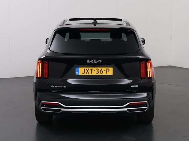 KIA SORENTO 1.6 T-GDI Plug-in Hybrid 4WD ExecutiveLine 7p. | Panoramaschuifdak | 360 Camera | Stoelventilatie | Head-up display | Keyless | Dodehoekcamera | Bose Premium Sound |