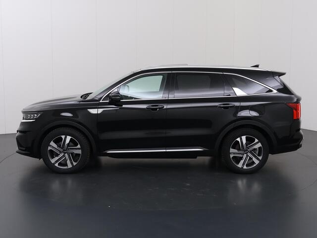 KIA SORENTO 1.6 T-GDI Plug-in Hybrid 4WD ExecutiveLine 7p. | Panoramaschuifdak | 360 Camera | Stoelventilatie | Head-up display | Keyless | Dodehoekcamera | Bose Premium Sound |