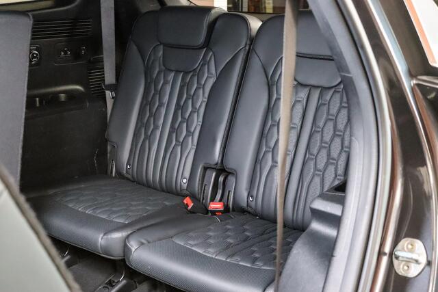 KIA SORENTO 1.6 T-GDI Hybrid 2WD ExecutiveLine, 7-Persoons, Trekhaak, ACC, Head-Up, Memory, Dodehoekdetectie, stoel/stuurverwarming