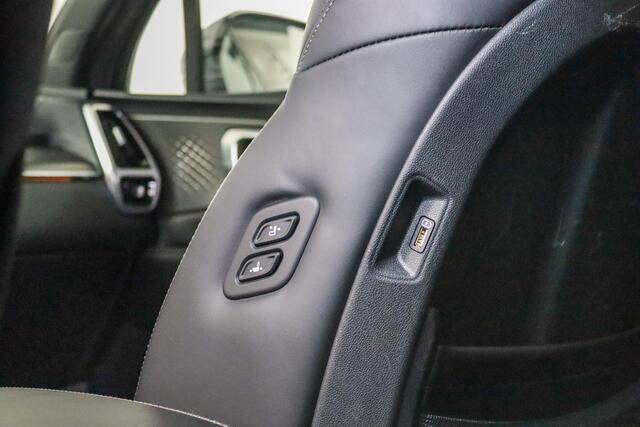 KIA SORENTO 1.6 T-GDI Hybrid 2WD ExecutiveLine, 7-Persoons, Trekhaak, ACC, Head-Up, Memory, Dodehoekdetectie, stoel/stuurverwarming