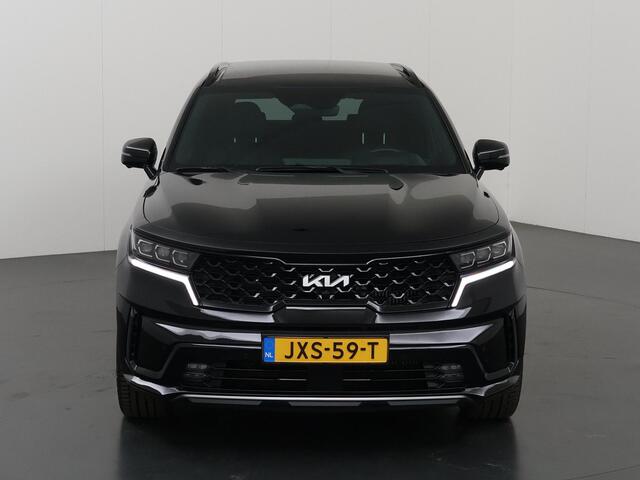 KIA SORENTO 1.6 T-GDI Plug-in Hybrid 4WD ExecutiveLine 7p. | Panoramaschuifdak | 360 Camera | Stoelventilatie | Head-up display | Keyless | Dodehoekcamera | Bose Premium Sound |