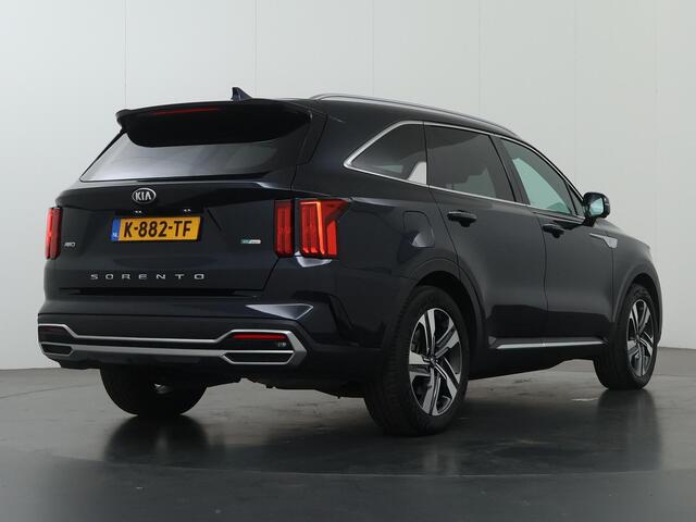 KIA SORENTO 1.6 T-GDI Plug-in Hybrid 4WD ExecutiveLine 7p. | Panoramaschuifdak | 360 Camera | Stoelventilatie | Head-up display | Keyless | Dodehoekcamera | Bose Premium Sound |
