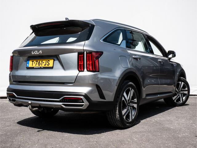 KIA SORENTO 1.6 T-GDI Plug-in Hybrid 4WD DynamicLine 7p. Trekhaak/ Camera/ Stoel-stuurverwarming/ Carplay/ Dab/ Navigatie