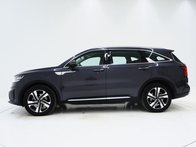KIA SORENTO 1.6 T-GDI Plug-in Hybrid 4WD 7p. | Trekhaak | Camera | Adaptive Cruise | Keyless | Virtual | DAB | Carplay