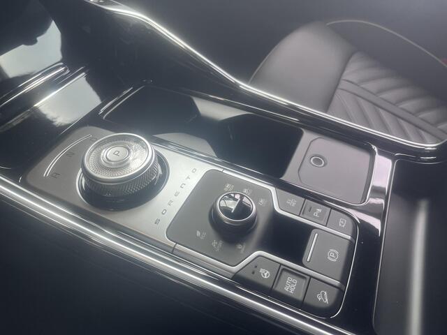KIA SORENTO 1.6 T-GDi Plug-in Hybrid 4WD ExecutiveLine 7p VOORRAAD AUTO!!