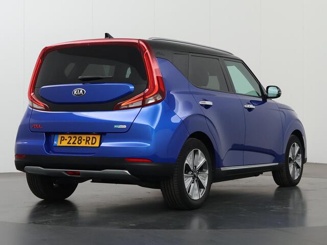 KIA SOUL e-Soul DynamicPlusLine 64 kWh | Navigatie | Harman/Kardon | Stoel/Stuurwielverwarming | Climate Control | Parkeercamera |