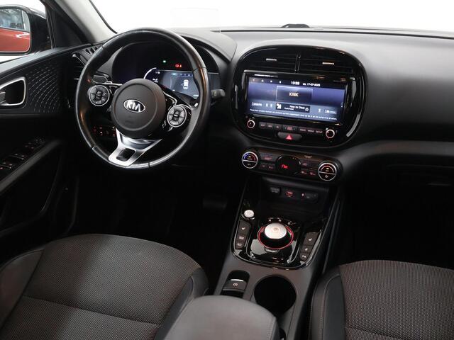 KIA SOUL e-Soul DynamicLine 64 kWh | Dodehoekdetectie | Stoelverwarming | Parkeercamera | Cruise Control