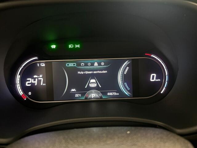 KIA SOUL e-Soul ExecutiveLine 64 kWh | SOH 100% | LEDER | LED | NAVI | ECC ? 1e Eigenaar