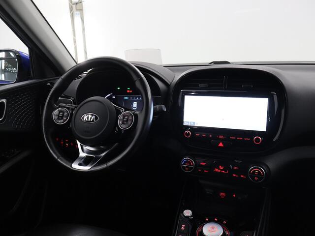 KIA SOUL e-Soul ExecutiveLine 64 kWh | Harman/Kardon Audio | Head Up display | Adaptieve Cruise Control | Stoelverwarming | Navigatie | Achteruitrijcamera | Apple Carplay