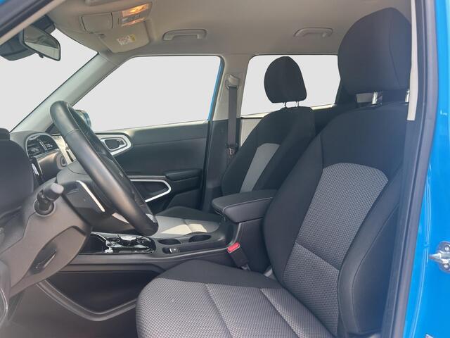 KIA SOUL e-Soul DynamicLine 64 kWh | LED | Navigatie | Cruise | Camera |