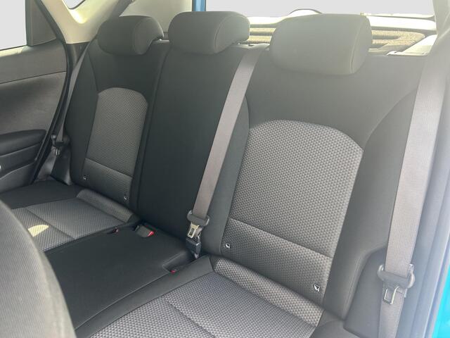 KIA SOUL e-Soul DynamicLine 64 kWh | LED | Navigatie | Cruise | Camera |