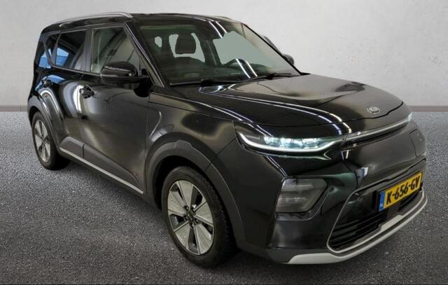 KIA SOUL e-Soul 150kW / 64kWh Executive line / Leder / TV. DVD scherm A./ Pdc+Camera / Xenon / Navigatie / Airco-ecc./