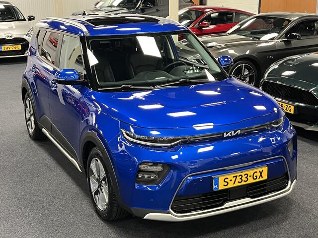 KIA SOUL e-Soul ExecutiveLine 64kWh 204PK Automaat | SOH 100% | Leder | Navigatie | Head-Up display | Schuifdak | Trekhaak | Harman Kardon Audio