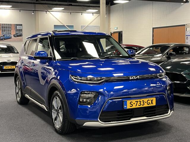 KIA SOUL e-Soul ExecutiveLine 64kWh 204PK Automaat | SOH 100% | Leder | Navigatie | Head-Up display | Schuifdak | Trekhaak | Harman Kardon Audio