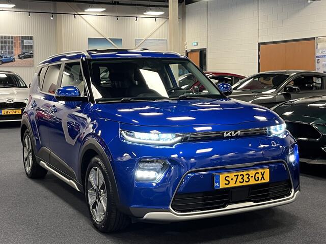KIA SOUL e-Soul ExecutiveLine 64kWh 204PK Automaat | SOH 100% | Leder | Navigatie | Head-Up display | Schuifdak | Trekhaak | Harman Kardon Audio