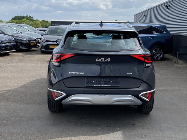 KIA SPORTAGE 1.6 T-GDi Hybrid DynamicLine Navigatie, Parkeersensoren, Climate control, Achteruitrijcamera, Adaptieve cruise control, Fabrieksgarantie
