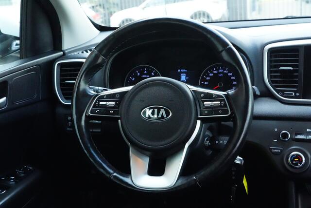 KIA SPORTAGE 1.6 GDI DynamicLine 132pk Navigatie/Stoelverwarming/Camera