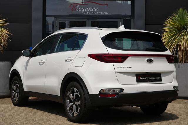 KIA SPORTAGE 1.6 GDI DynamicLine 132pk Navigatie/Stoelverwarming/Camera