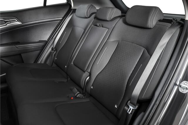 KIA SPORTAGE 1.6 T-GDi MHEV 160 PK DynamicLine - Automaat | Dig. Cockpit | Adapt. Cruise | Stuur-+Stuurverw. | PDC | Camera | NAV + App. Connect | ECC | LM 17" | 1664