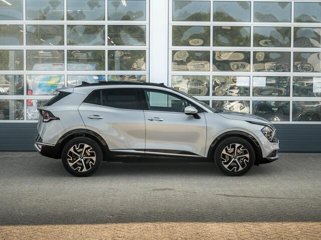 KIA SPORTAGE 1.6 T-GDi Hybrid DynamicPlusLine Schuifkantel dak l Stoel en Stuurwielverwarming l 1360 KG trek gewicht l