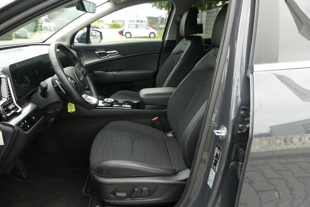 KIA SPORTAGE 1.6 T-GDi Plug-in Hybrid AWD DynamicPlusLine ADAPTIEVE CRUISE, (STUUR)STOELVERWARMING V&A, ELEKTRISCHE STOELEN, PDC V&A, CLIMA, NAVI, 13.411KM
