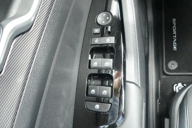 KIA SPORTAGE 1.6 T-GDi Plug-in Hybrid AWD DynamicPlusLine ADAPTIEVE CRUISE, (STUUR)STOELVERWARMING V&A, ELEKTRISCHE STOELEN, PDC V&A, CLIMA, NAVI, 13.411KM