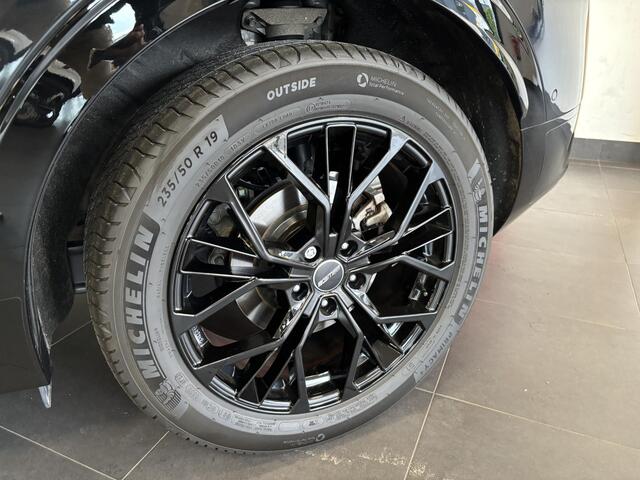 KIA SPORTAGE 1.6 T-GDi Hybrid GT-PlusLine Black Edition