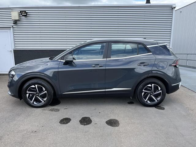 KIA SPORTAGE 1.6 T-GDi Hybrid DynamicLine Navigatie, Parkeersensoren, Climate control, Achteruitrijcamera, Adaptieve cruise control, Fabrieksgarantie