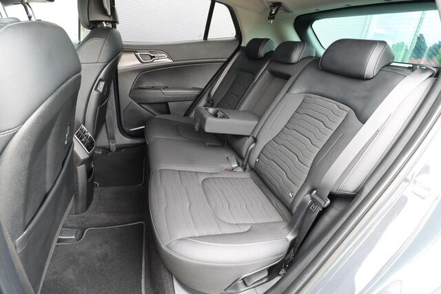 KIA SPORTAGE 1.6 T-GDi Plug-in Hybrid AWD DynamicLine | Adaptieve cruise | Rijklaarprijs - incl.garantie