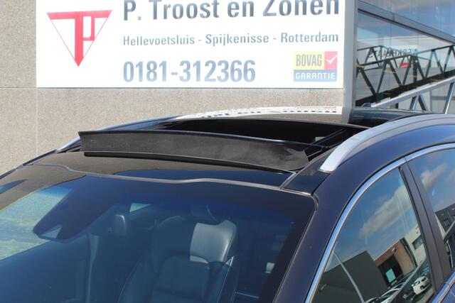 KIA SPORTAGE 1.6 T-GDI 4WD GT-Line PlusLine Automaat/Panoramadak/Navigatie/Achteruitrijcamera/Parkeersensoren rondom/Dodehoek detectie/Stoelverwarming Voor en Achter/Stoelkoeling/Stuurverwarming/Elektrisch verstelbare stoelen/Draadloze telefoonlader/Elektrische achter