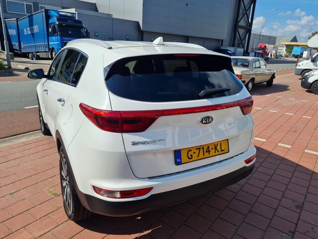 KIA SPORTAGE Leer Automaat