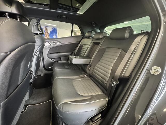 KIA SPORTAGE 1.6 T-GDi Plug-in Hybrid AWD GT-PlusLine | TREKHAAK | PANO | H&K | LEDER | DEALERONDERHOUDEN |