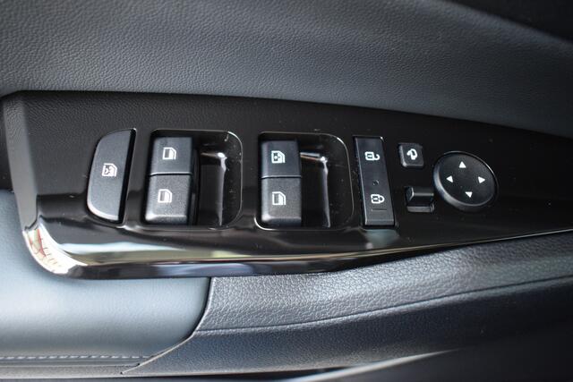 KIA SPORTAGE 1.6 T-GDi Hybrid DynamicPlusLine | Cruise Control Adaptief | Navigatie | Camera | Panoramadak | Stoel+StuurVerwarming | Tot 10Jr. Kia-Garantie