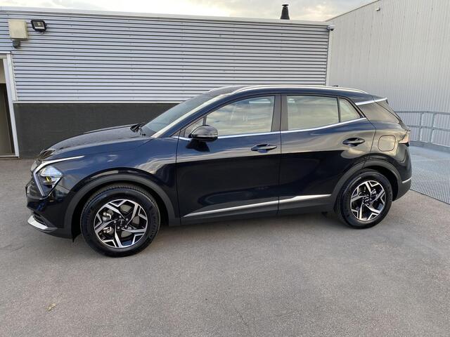 KIA SPORTAGE 1.6 T-GDi MHEV ComfortLine NL auto, trekhaak 13-polig, achteruitrij camera, cruise control, navigatie, Apple CarPlay/Android Auto