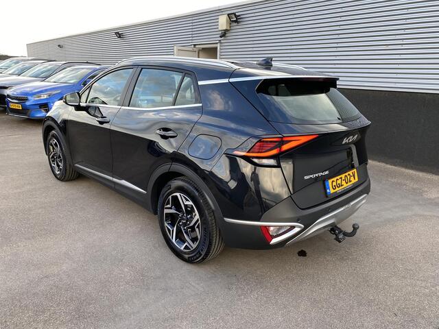 KIA SPORTAGE 1.6 T-GDi MHEV ComfortLine NL auto, trekhaak 13-polig, achteruitrij camera, cruise control, navigatie, Apple CarPlay/Android Auto
