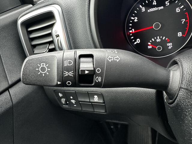 KIA SPORTAGE 1.6 GDI ComfortLine | APPLE/ANDROID CARPLAY | TREKHAAK | PARKEER SENSOREN ACHTER |
