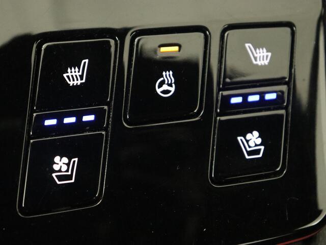 KIA SPORTAGE 1.6 T-GDi Plug-in Hybrid AWD GT-PlusLine | Panoramadak | Stoelventilatie | 360 Camera | Adaptive cruise | Achterbankverwarming | Leder/Alcantara | Carplay | Keyless | Memory | PHEV