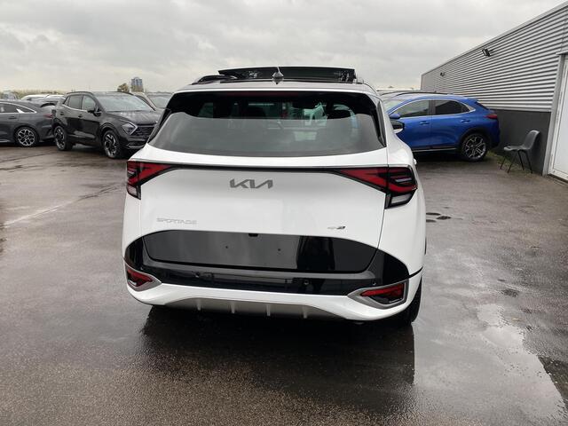 KIA SPORTAGE 1.6 T-GDi Plug-in Hybrid AWD GT-Line NIEUW GEREGISTREERD VOORDEEL! Elektrisch schuif-/kanteldak, Stoel- & Stuurwiel verwarmd, Dodehoekdetectie,