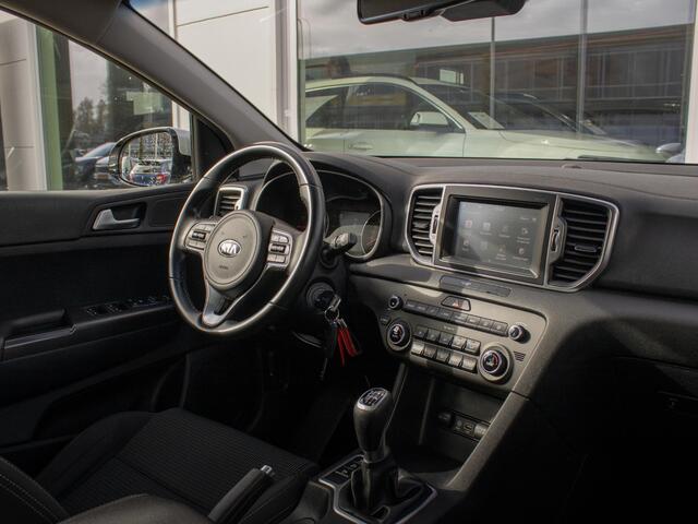 KIA SPORTAGE 1.6 GDI DynamicLine NL auto | Kia dealer onderhouden | Navigatie | Achteruitrijcamera | Trekhaak |