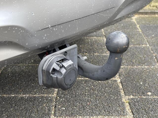 KIA SPORTAGE 1.6 T-GDi MHEV ComfortLine | Eerste Eigenaar | Trekhaak | Navigatie | Cruise Control | Parkeersensoren Voor & Achter | Enz...