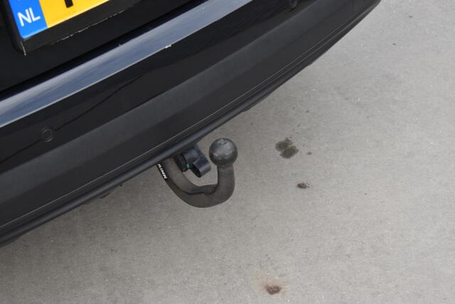 KIA SPORTAGE 1.6 GDI First Edition | TREKHAAK | CAMERA | AIRCO | CRUISE CONTROL | PDC | LMV