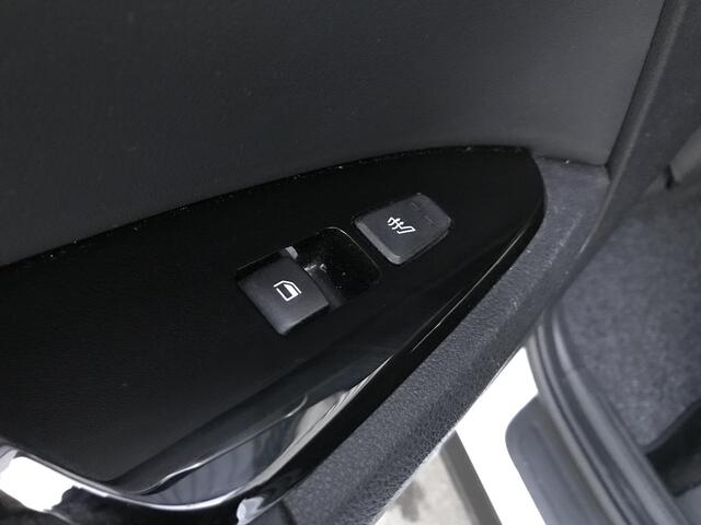 KIA SPORTAGE 1.6 Plug-in Hybrid AWD DynamicPlusLine Panoramadak