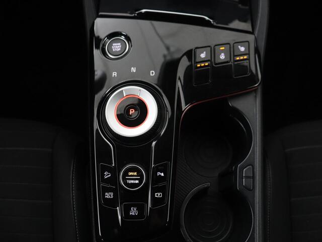 KIA SPORTAGE 1.6 T-GDI Plug-in Hybrid AWD DynamicPlusLine | Stoel & stuurverwarming | Half leder | Camera | Carplay | Adaptive cruise | 19'' | Navigatie | Achterbankverwarming | PHEV