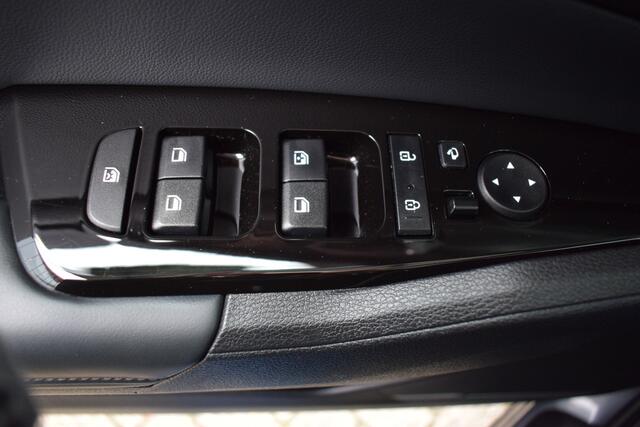 KIA SPORTAGE 1.6 T-GDi Hybrid DynamicPlusLine DCT6-Autom. | Cruise Control Adaptief | Navigatie | Camera | Panoramadak | Stoel+StuurVerwarming | Tot 10Jr. Kia-Garantie