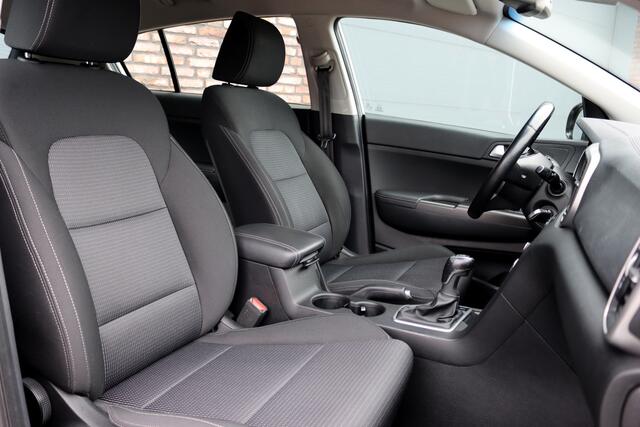 KIA SPORTAGE 1.6 CRDi AWD Plus Line | Spoorassistent | Verwarmd Stuurwiel | Navigatie | Stoelverwarming | Apple Carplay/Android Auto | Dab | Camera |