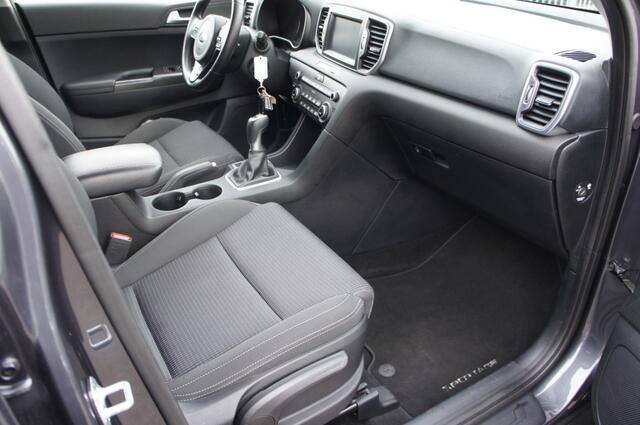 KIA SPORTAGE 1.6 GDI DYNAMICLINE TREKH/NAVI/CAMERA/CRUISE PERFECTE STAAT