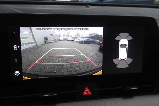 KIA SPORTAGE 1.6 T-GDi PHEV AWD DynamicPlusLine Pano I Adap-Cruise I A.Bank verwarming