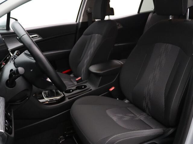 KIA SPORTAGE 150pk T-GDi MHEV ComfortLine Camera | Cruise | Navi | Parkeersens. v+a | Stoel-/stuurverw. | Trekhaak