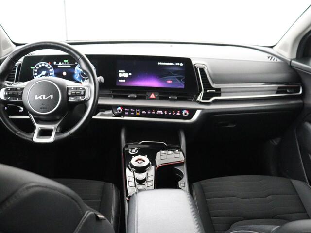 KIA SPORTAGE 1.6 T-GDi Plug-in Hybrid AWD DynamicPlusLine | Stoelverwarming | Adaptive cruise | Matrix LED | 19'' | Camera | Half leder | Carplay | Keyless | Stuurverwarming | Navigatie | PHEV